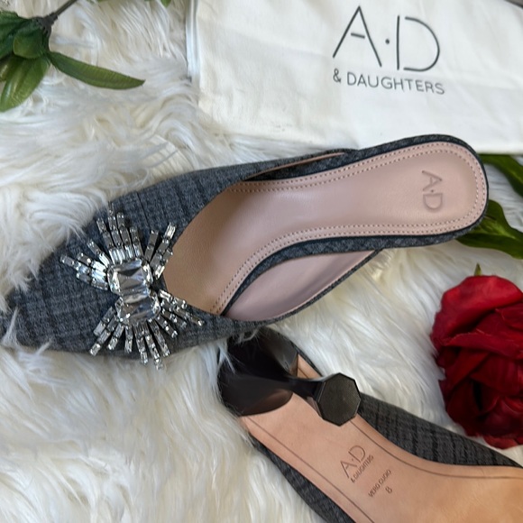 Holiday Mule Heels - Picture 5 of 11